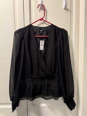 NWT Express Black Sheer Long Sleeve Peplum Blouse Size Medium